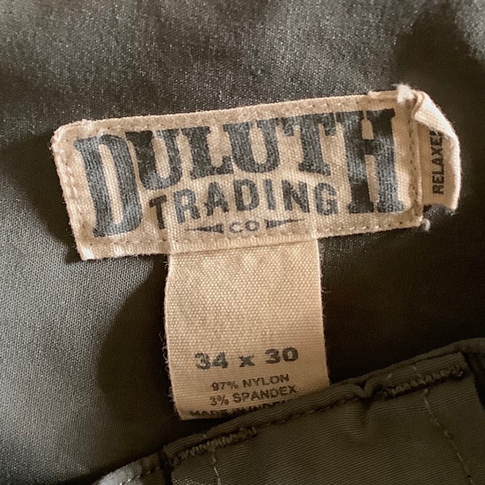 Duluth Trading Co Mens Dry on the Fly Relaxed Fit Cargo Pants Gray 34x30 Stretch - Picture 4 of 14
